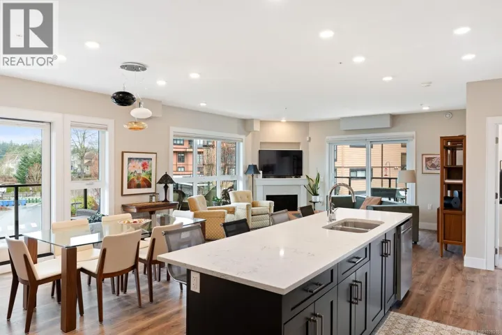 309 747 Travino Lane, Saanich, British Columbia V8Z0E4