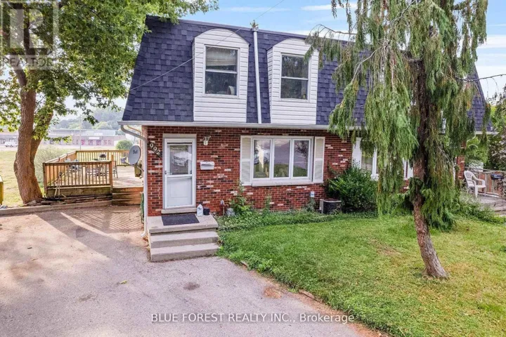 992 EAGLE COURT, London South (South J), Ontario N5Z4K6