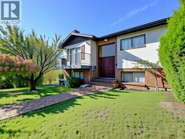 1609 BEWICKE AVENUE, North Vancouver, British Columbia V7M3C2