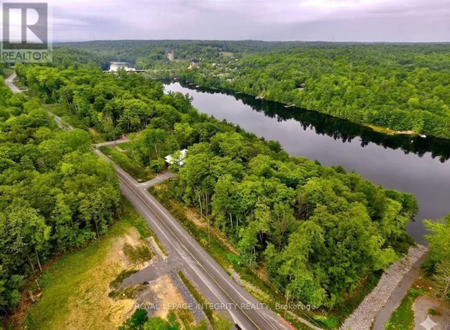 131 SHADY MAPLE ROAD, McNab/Braeside, Ontario K0J1G0