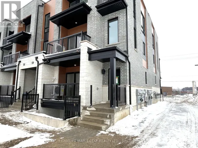 C060 - 525 ERINBROOK DRIVE, Kitchener, Ontario N2E3M8