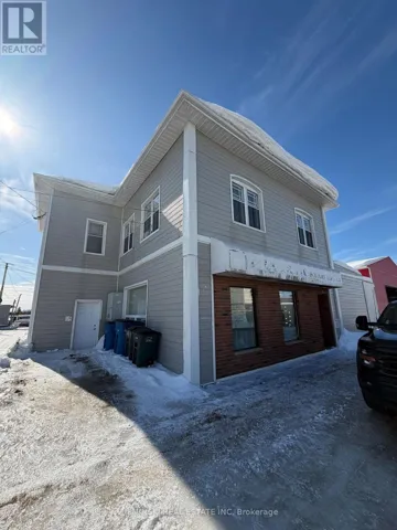 110-112 THIRD STREET W, Cochrane, Ontario P0L1C0