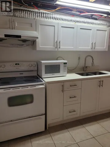LOWER - 3249 OAKGLADE CRESCENT, Mississauga (Erindale), Ontario L5C1X4