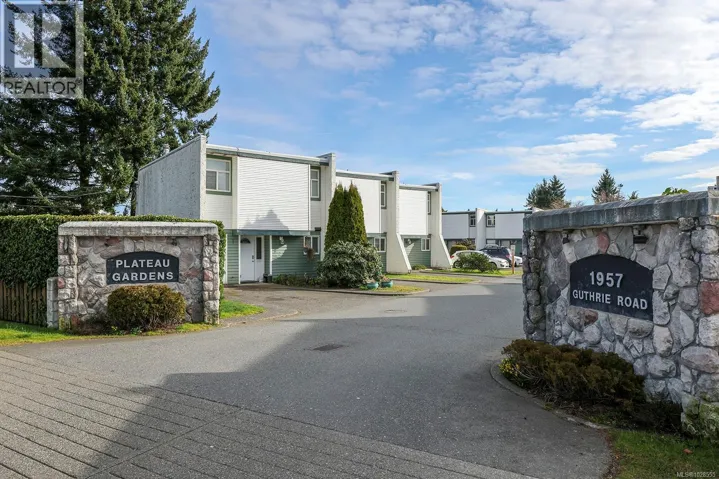 8 1957 Guthrie Rd, Comox, British Columbia V9M2J2