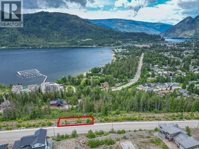 258 Bayview Drive, Sicamous, British Columbia V0E2V1