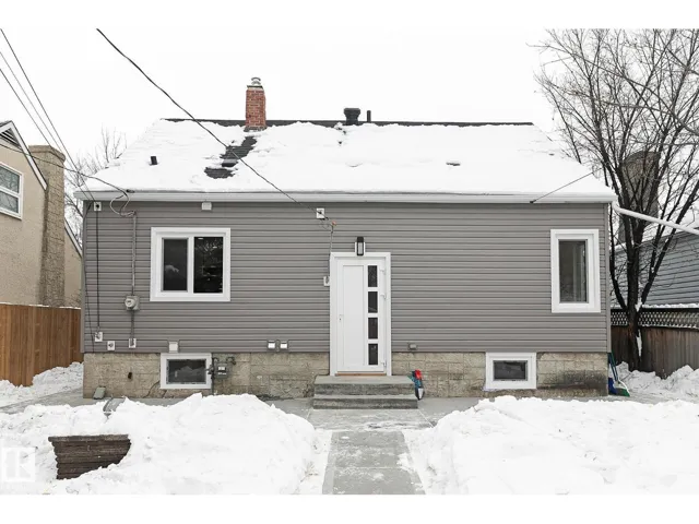 11306 105 ST NW, Edmonton, Alberta T5G2M6