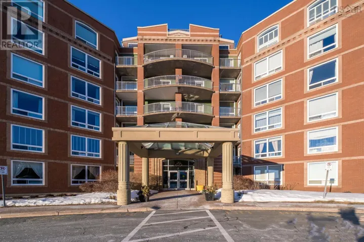 213 10 Regency Park Drive, Halifax, Nova Scotia B3S1P2