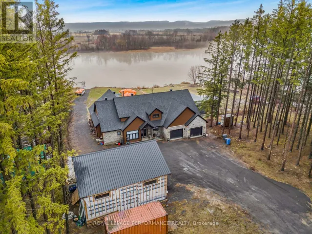 573 BAY ROAD, Alfred and Plantagenet, Ontario K0B1A0