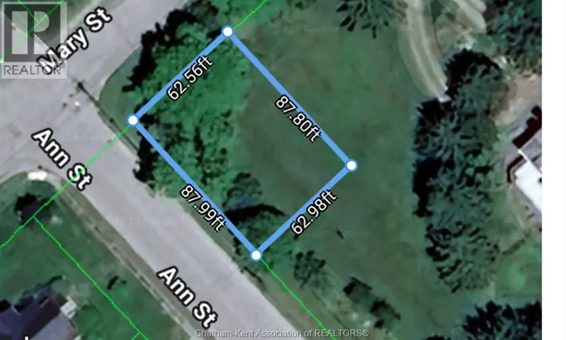 57 MARY STREET, Thamesville, Ontario N0P2K0