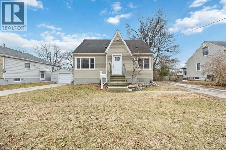 717 Oakdale AVENUE, Sarnia, Ontario N7V2B1