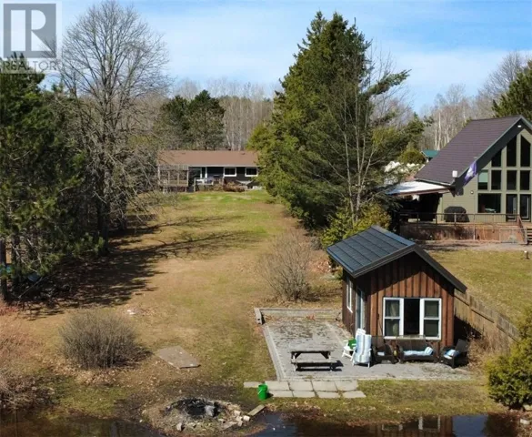 61 Gilbert, Alban, Ontario P0M1A0