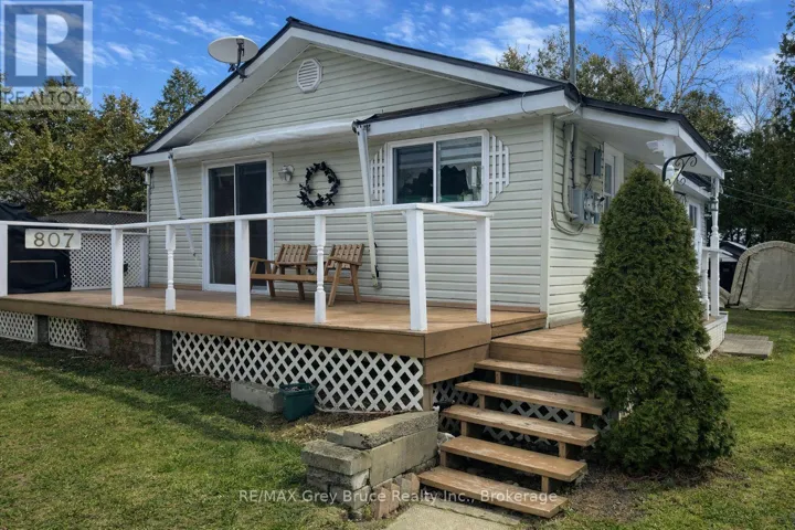 807 3RD AVENUE S, South Bruce Peninsula, Ontario N0H2G0