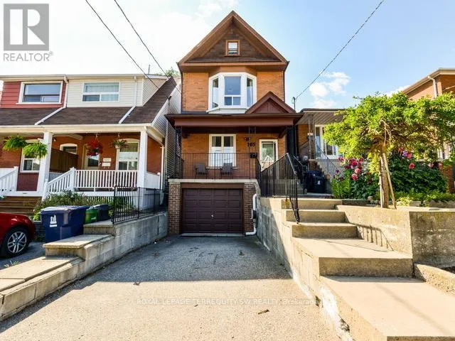 105 BARKER AVENUE, Toronto (Danforth Village-East York), Ontario M4C2N8