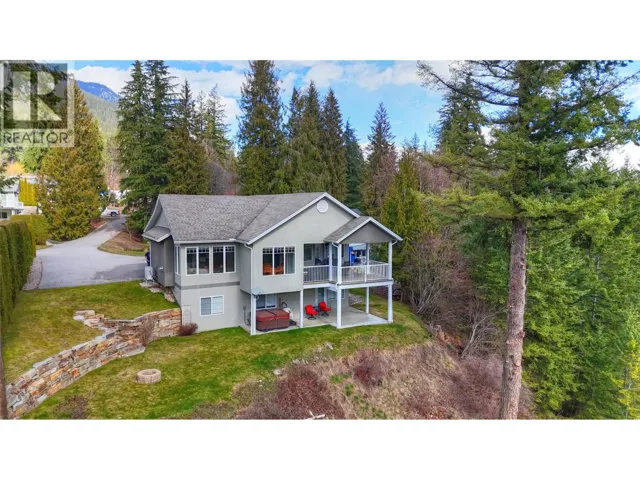 408 Balfour Heights Road, Balfour, British Columbia V0G1C0