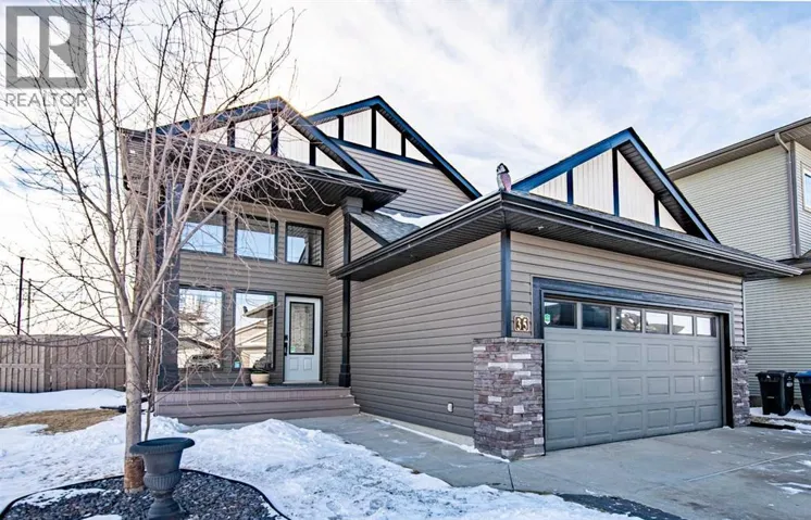 35 Bowman Circle, Sylvan Lake, Alberta T4S0H9