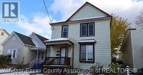 817 CHATHAM STREET East, Windsor, Ontario N9A2X8