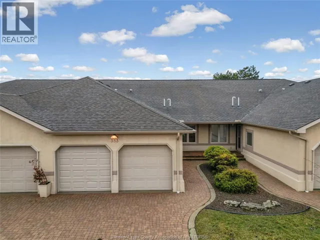 353 Jason Court, Tecumseh, Ontario N8N4Y7