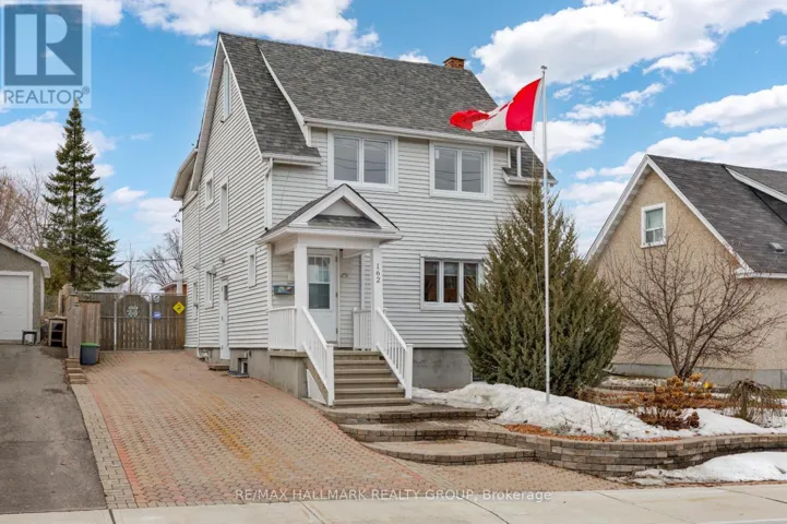 162 LORETTA AVENUE N, Ottawa, Ontario K1Y2J8
