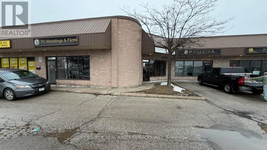 A-SOUTH UNIT 31-33 - 18 STRATHEARN AVENUE, Brampton (Steeles Industrial), Ontario L6T4X8