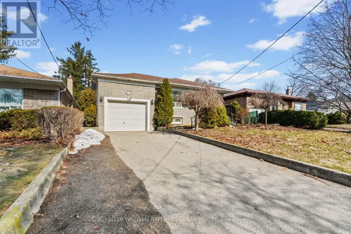 202 PARK HOME AVENUE, Toronto (Willowdale West), Ontario M2R1A2