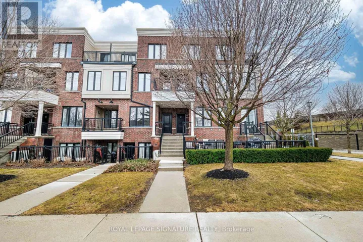 27 - 120 TWENTY FOURTH STREET, Toronto (Long Branch), Ontario M8V0B9