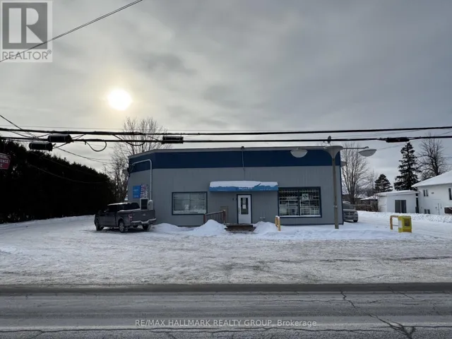 33 QUEEN ST STREET, North Stormont, Ontario K0A1R0