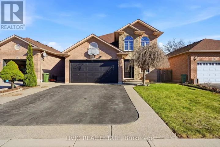 19 KONSTANTINE COURT, Hamilton (Sheldon), Ontario L9B2T3