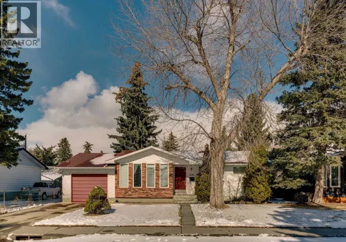 5220 Grove Hill Road SW, Calgary, Alberta T3E4G6
