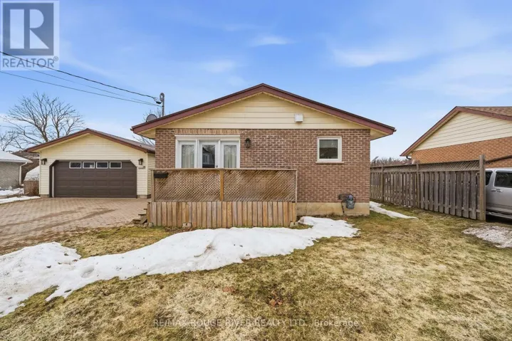 19 CAROLINE STREET, Kawartha Lakes (Lindsay), Ontario K9V1T2