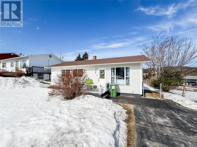 8 Harris Drive, Marystown, Newfoundland & Labrador A0E2M0