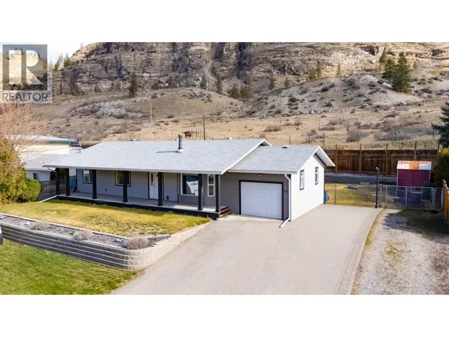 3157 VASEUX LAKE Crescent, Okanagan Falls, British Columbia V0H1R2