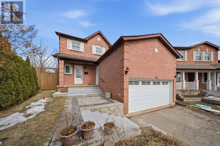 700 MOUNTJOY COURT, Oshawa (Pinecrest), Ontario L1K1W8