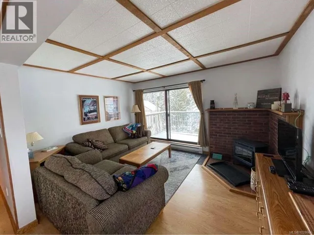 308 695 Castle Crag Cres, Courtenay, British Columbia V9J1L0