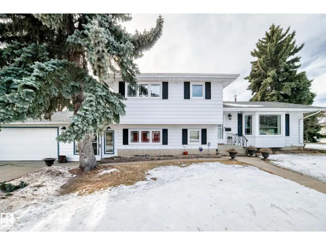 17427 78 AV NW, Edmonton, Alberta T5T0A9