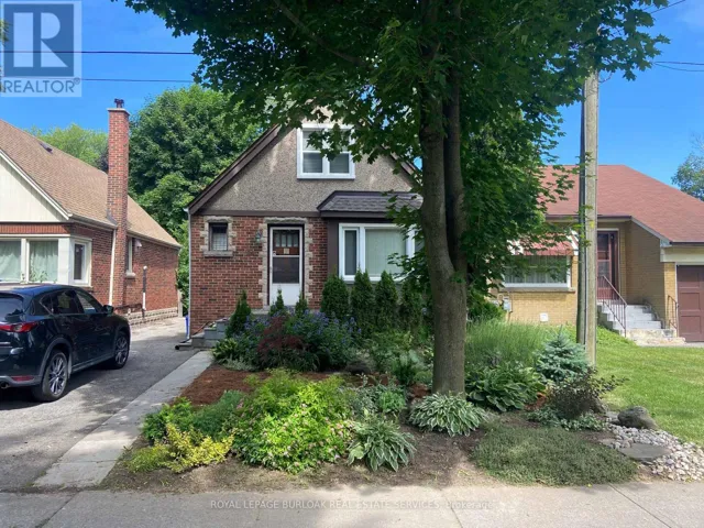34 HOLLYWOOD STREET N, Hamilton (Ainslie Wood), Ontario L8S3K6