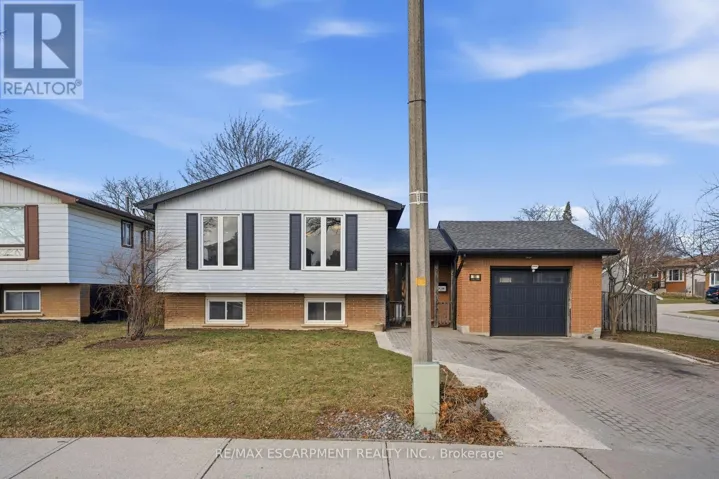 50 LAWNHURST DRIVE, Hamilton (Lawfield), Ontario L8V4P1