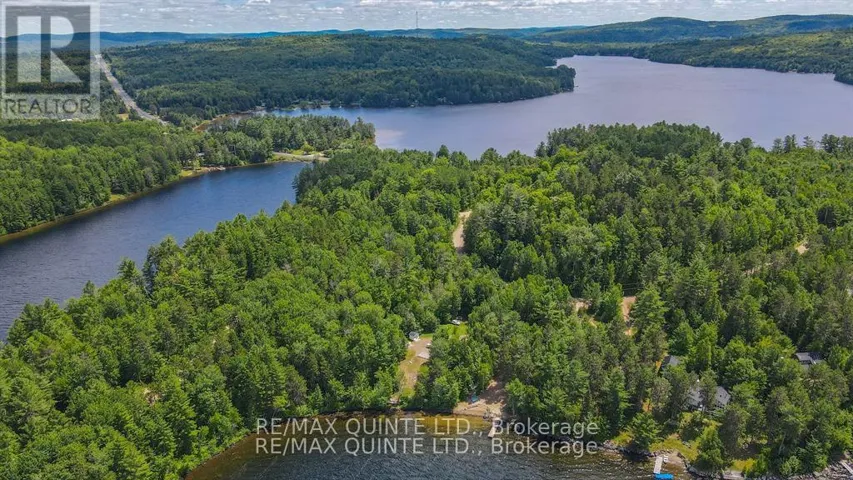 76 CARSON HEIGHTS, Madawaska Valley, Ontario K0J1B0