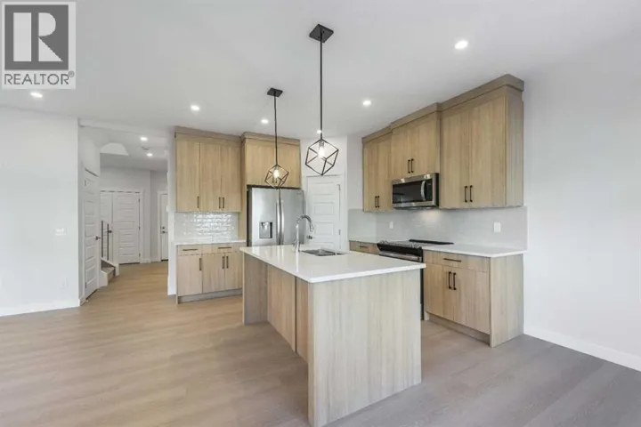 122 Sandpiper Bend, Chestermere, Alberta T1X2S8