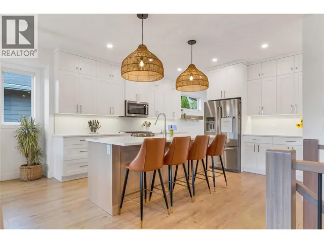 11559 Middleton Court, Lake Country, British Columbia V4V1G6