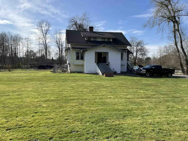 2987 184 STREET, Surrey, British Columbia V3Z9V2