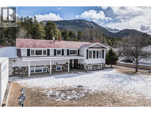 456 ENGELMANN SPRUCE Drive, Sparwood, British Columbia V0B2G0
