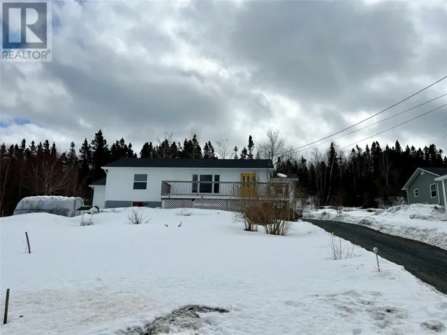 124 Riverside Road E, Glovertown, Newfoundland & Labrador A0G2M0