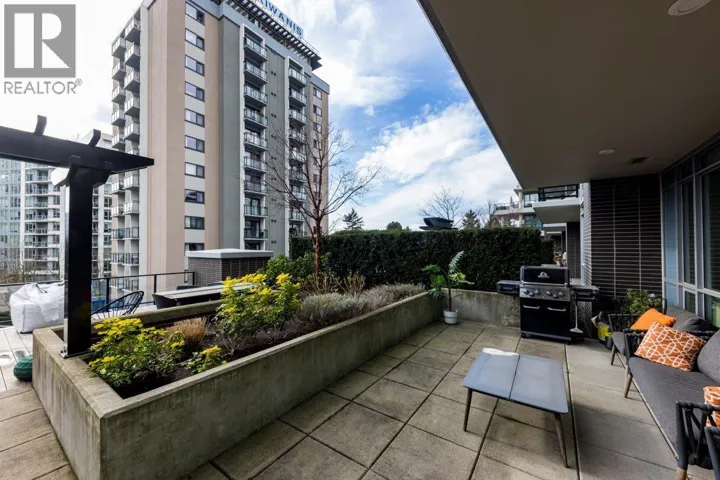 206 177 W 3RD STREET, North Vancouver, British Columbia V7M0G5