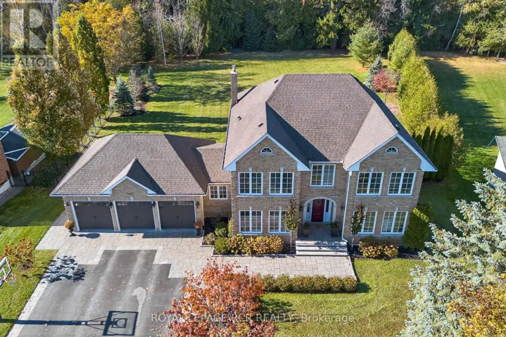 40 CAMPBELL DRIVE, Uxbridge, Ontario L9P1R5