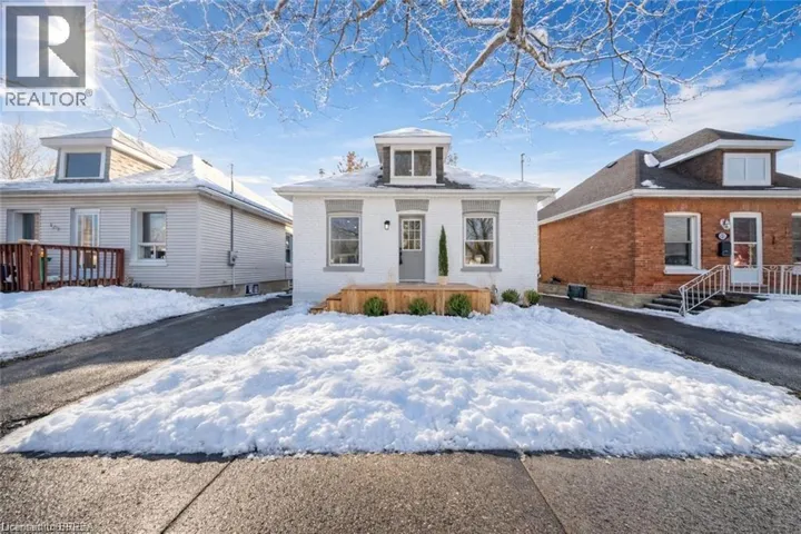 327 SHERIDAN Street, Brantford, Ontario N3S4R8
