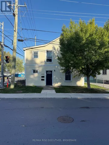 695 VICTORIA STREET, Kingston (East of Sir John A. Blvd), Ontario K7K4S6