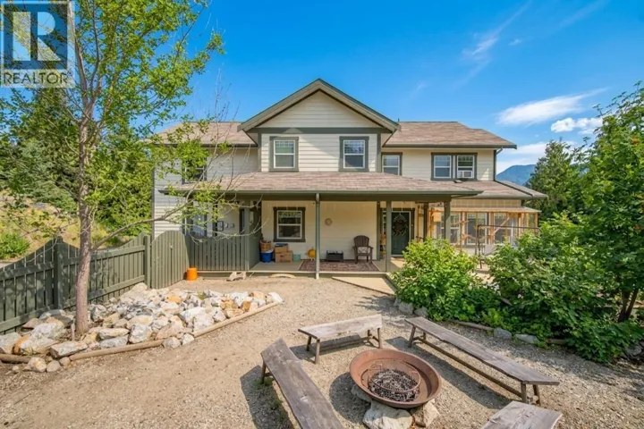 2529 Cedar Ridge Court, Lumby, British Columbia V0E2G5