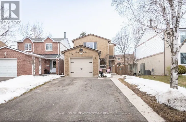 833 LAURIER AVENUE, Milton (TM Timberlea), Ontario L9T4H4