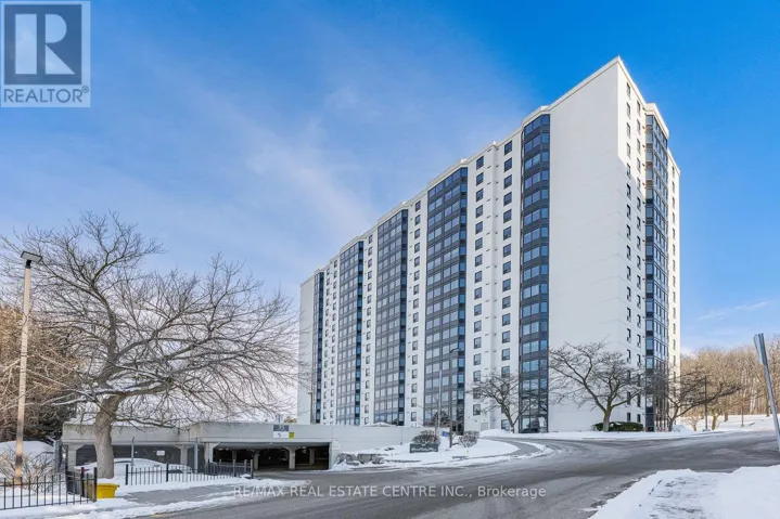 212 - 35 GREEN VALLEY DRIVE, Kitchener, Ontario N2P2A5