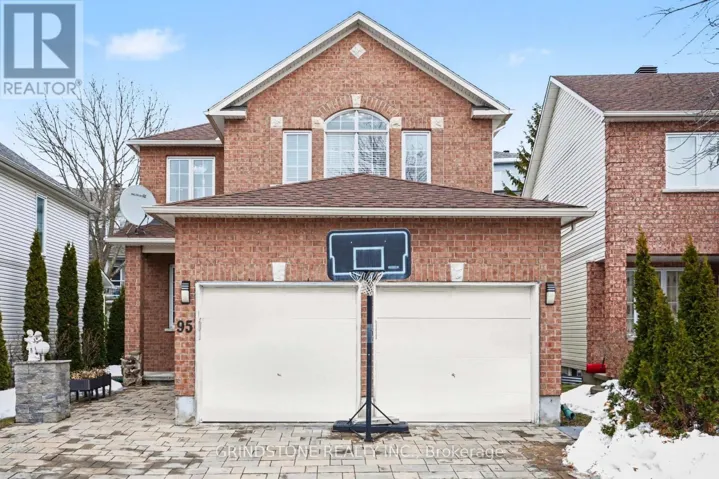 95 EVANSHEN CRESCENT, Ottawa, Ontario K2K2X7